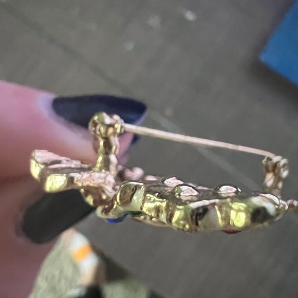 Christmas Tree Coat Pin - Picture 5 of 6